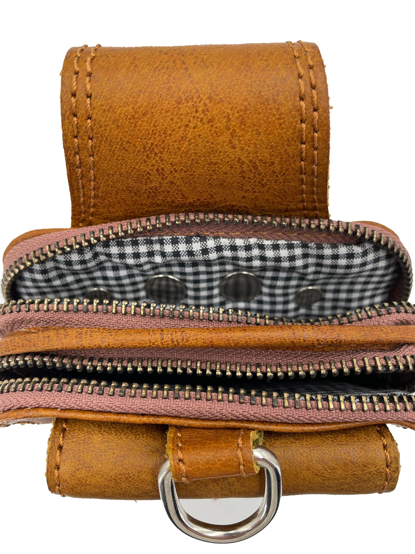 Raumwunder Gürteltasche aus Echtleder zu verschließen mit Magnet und Reißverschluss