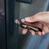 LOOP – Schlüssel-Organizer aus Leder mit Schraubsystem & integriertem Tool