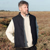 The Reversible Vest- Wendeweste aus Moleskin und gewachster Baumwolle hergestellt in Großbritannien