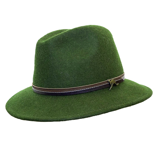 Crumplable wool felt hat for women and men with a two-colored leather hat band